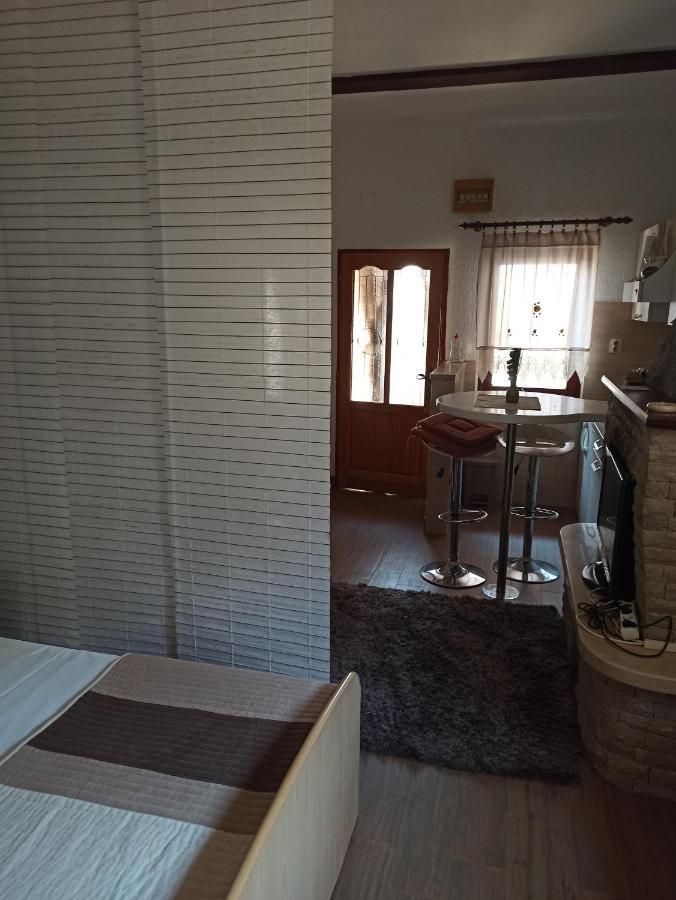 PUY Adria Apartments מראה חיצוני תמונה