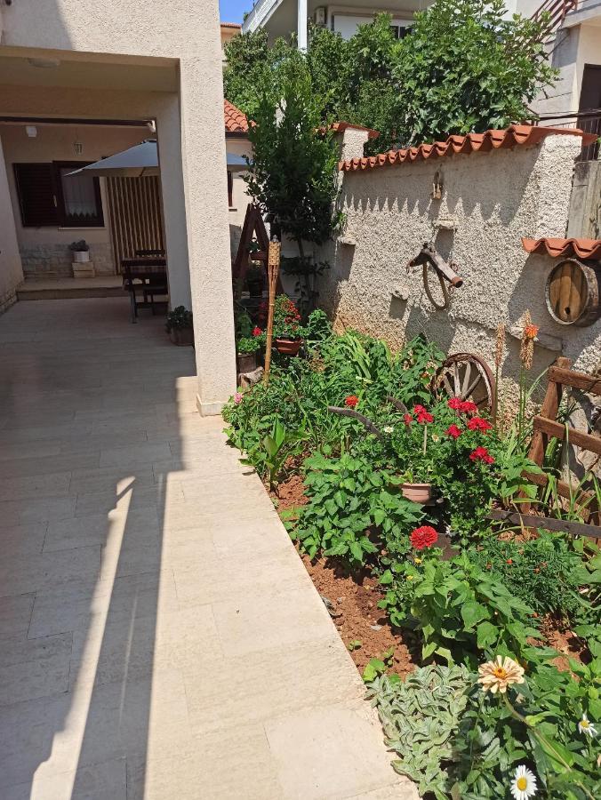 PUY Adria Apartments מראה חיצוני תמונה